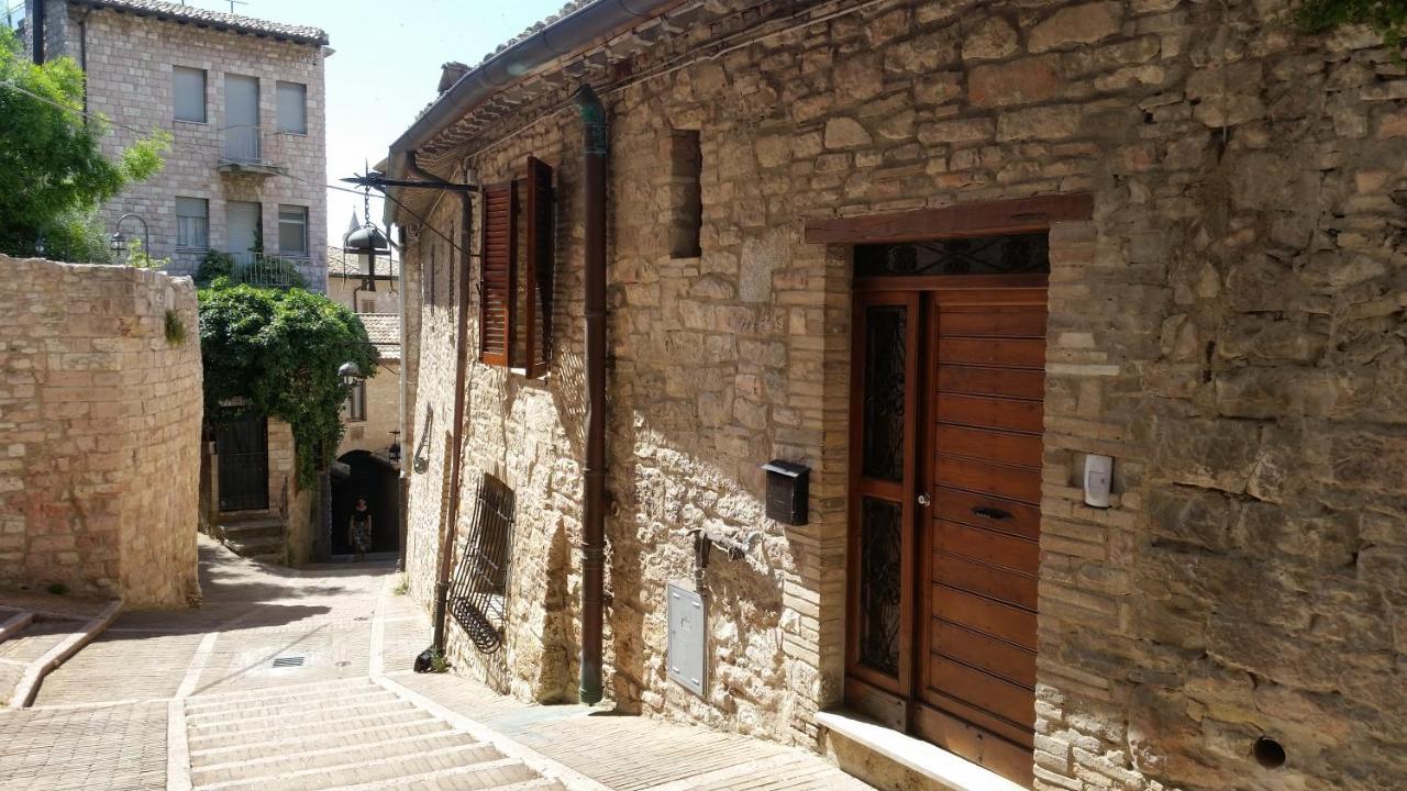 Camere Santa Chiara Assisi Buitenkant foto